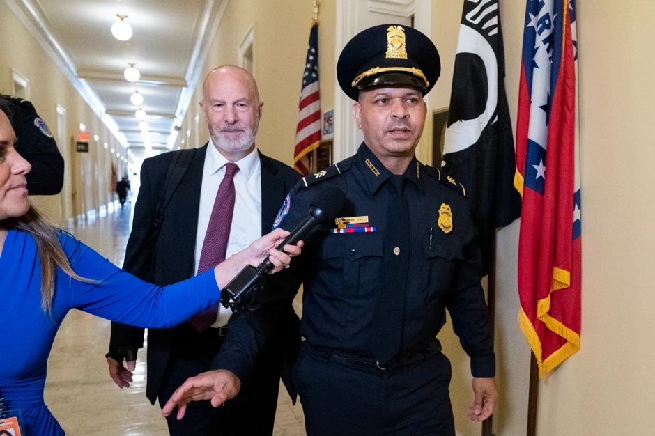 Gonel je ispričao da je čuo vrisku svojih kolega i da je imao osećaj da gubi dah