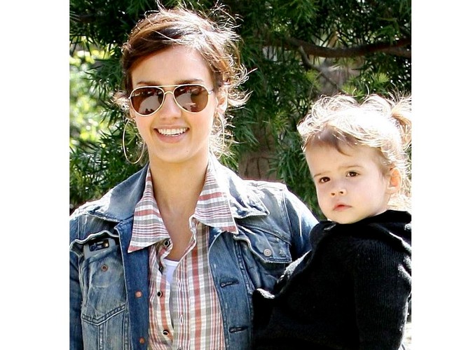 Aktorka Jessica Alba z córką Honor Marie