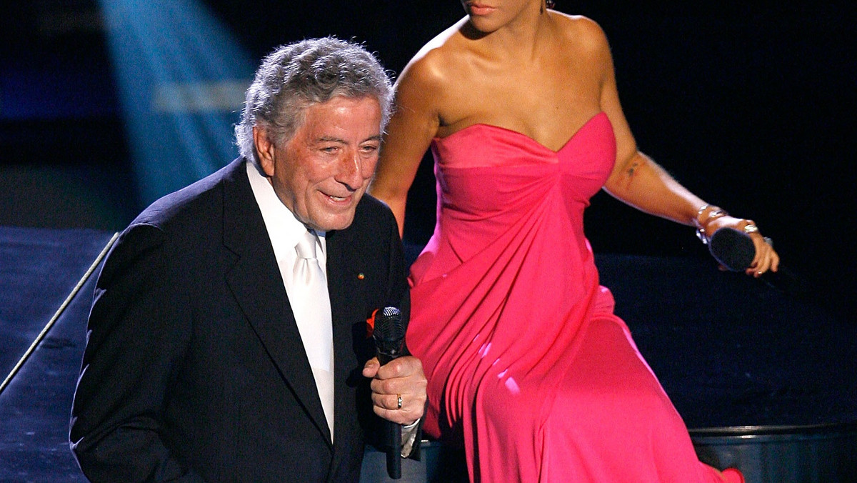 Tony Bennett opublikował piosenkę, którą nagrał z Christiną Aguilerą.