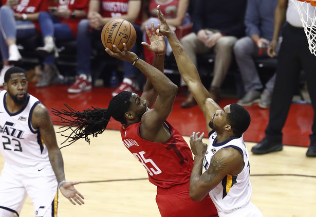 Liga NBA: Rockets w drugiej rundzie play off, Clippers zmniejszyli stratę do Warriors