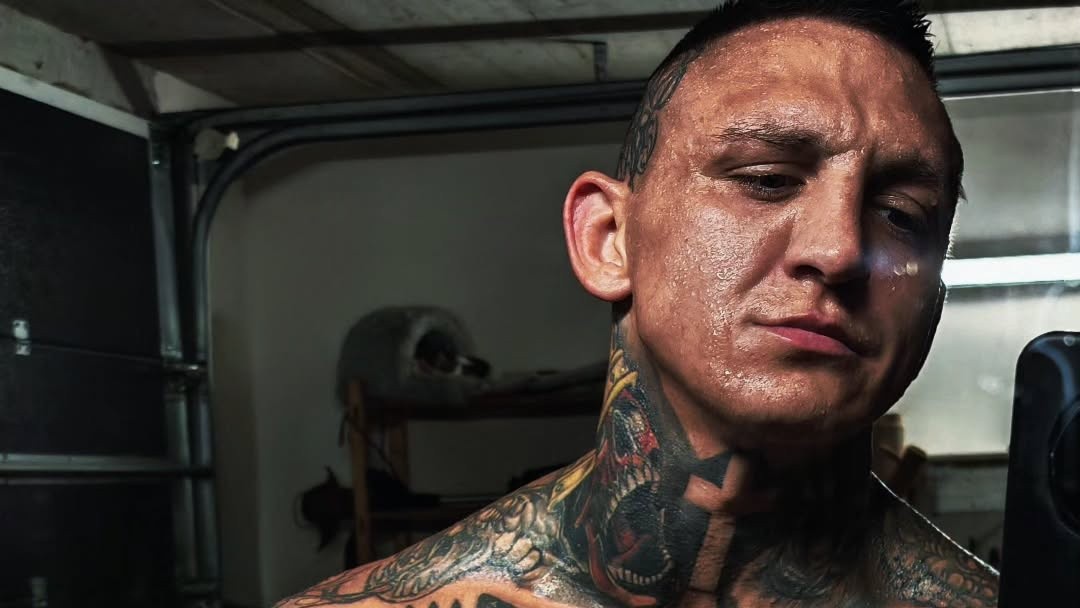 Známy MMA bojovník Gábor Boráros.