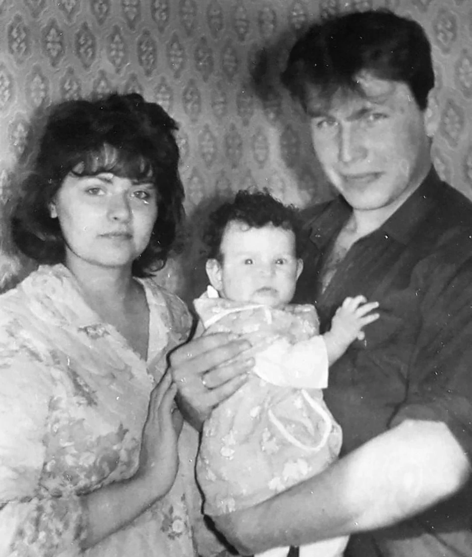 Irina je otkrila da je trudna nekoliko dana posle evakuacije i rodila je Katju 1986. godine | Foto: Supplied by Iryna and Serhiy Lobanov