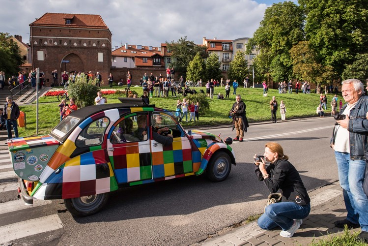 Citroen 2CV na zlocie w Toruniu