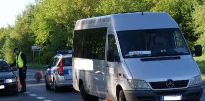 Jechał autobusem po pijaku. Wpadł podczas kontroli