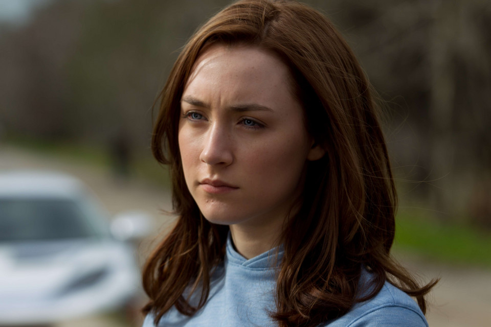 Saoirse Ronan w filmie "Intruz"