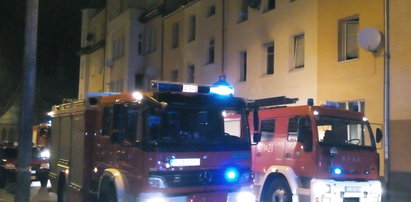 Staruszek zginął w płomieniach. 13 osób w szpitalu