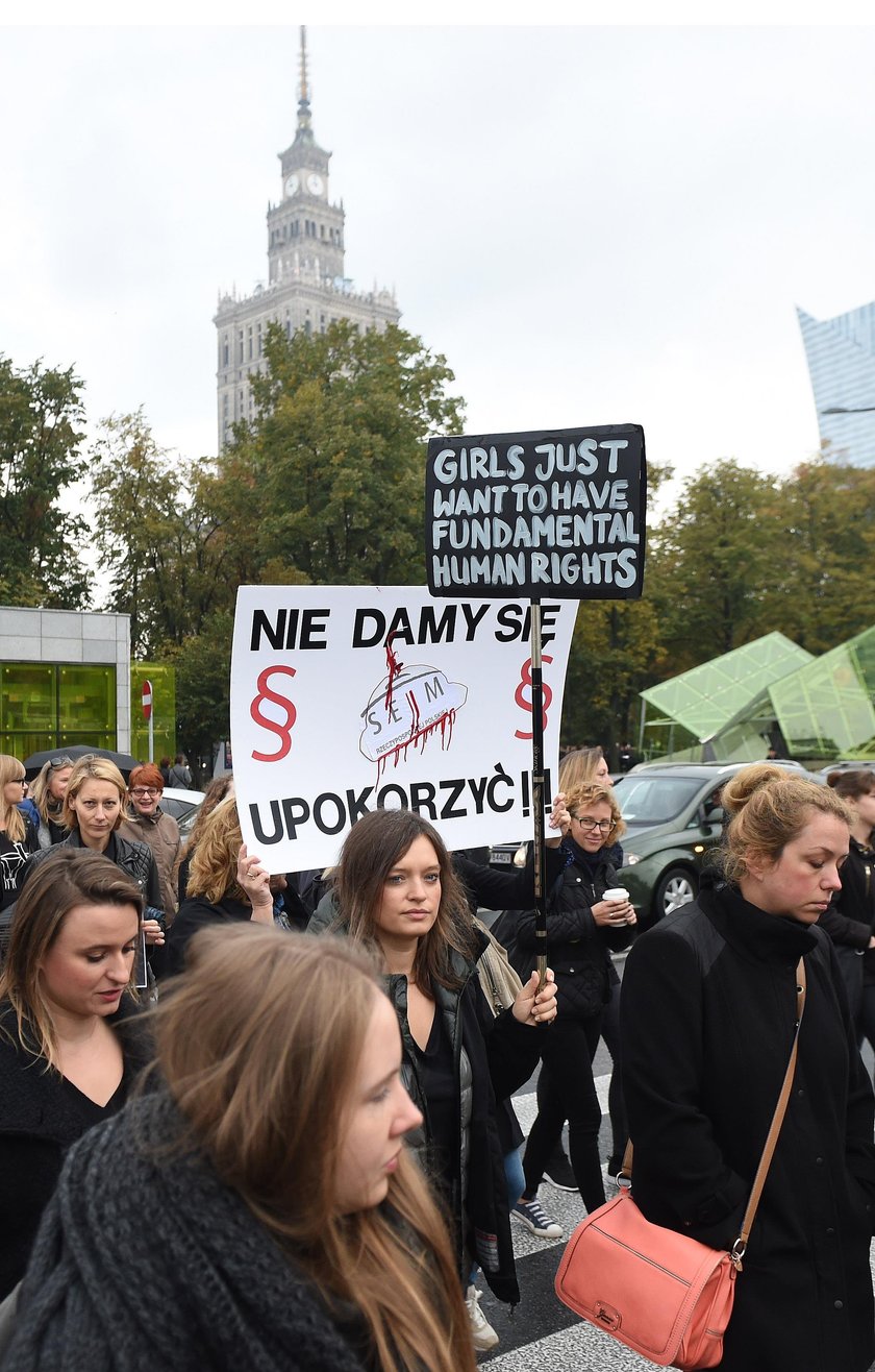 "Czarny protest" Polek. Manifestacje w całym kraju