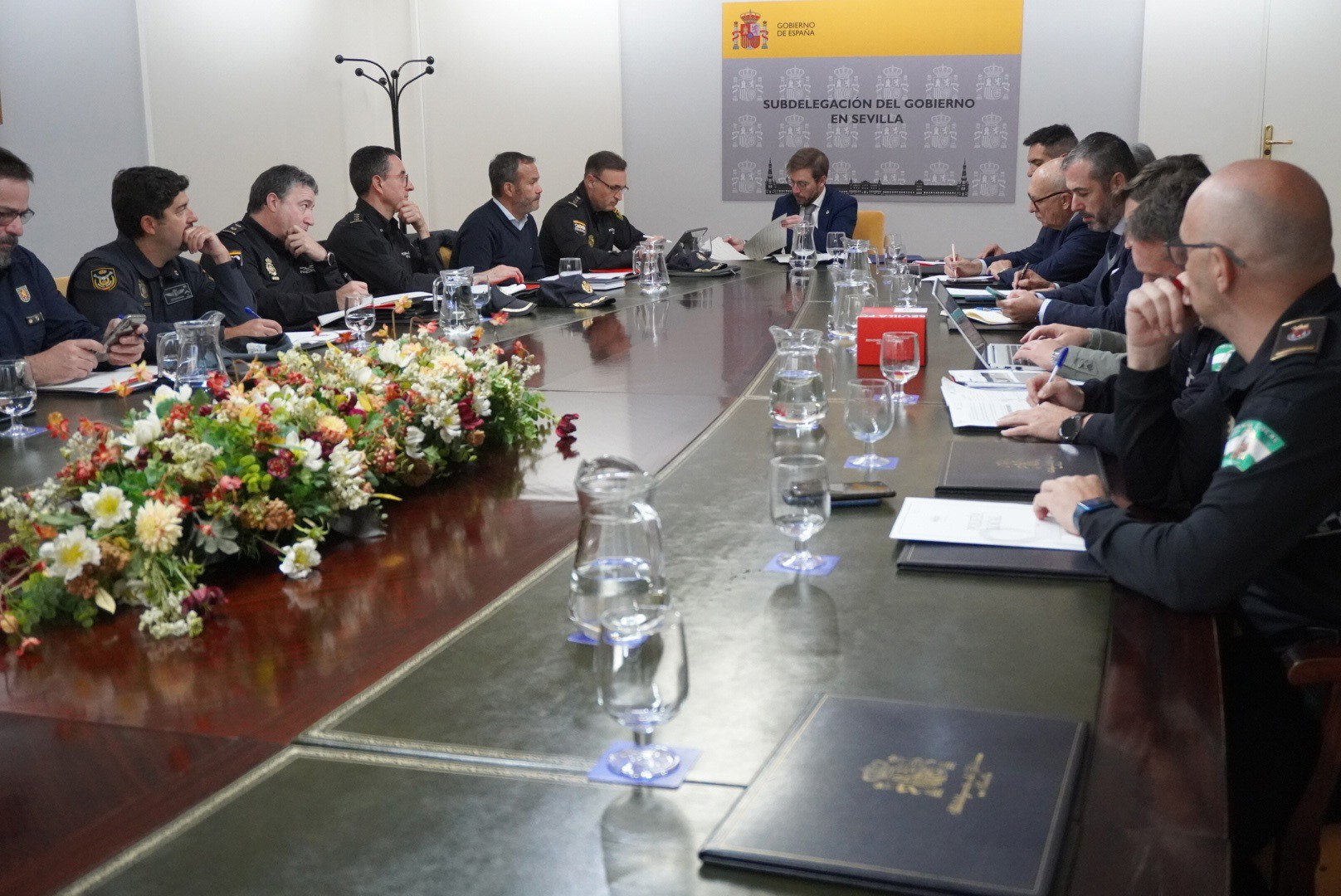 396 policías y caballería blindan el derbi Sevilla-Betis ante radicales