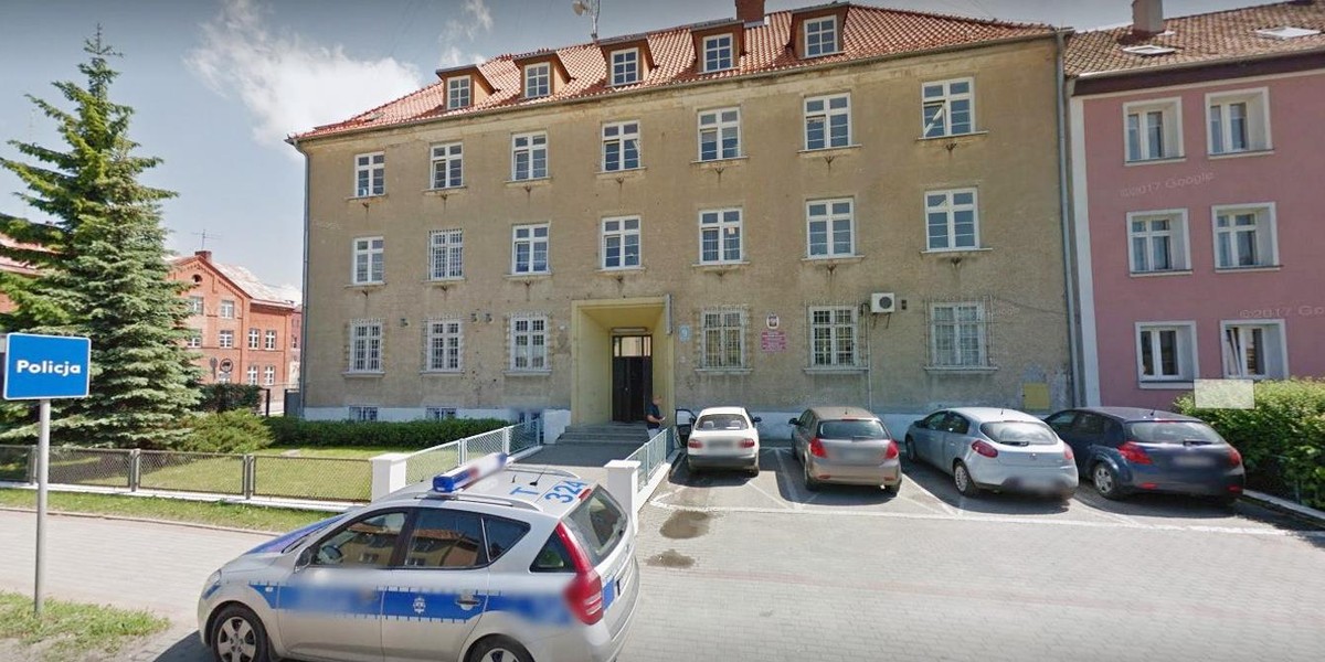 Policjant postrzelił się na komendzie 