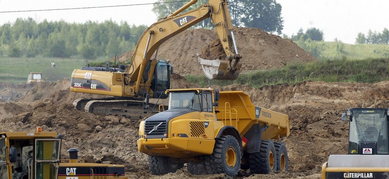 Polskę budują kradzione koparki