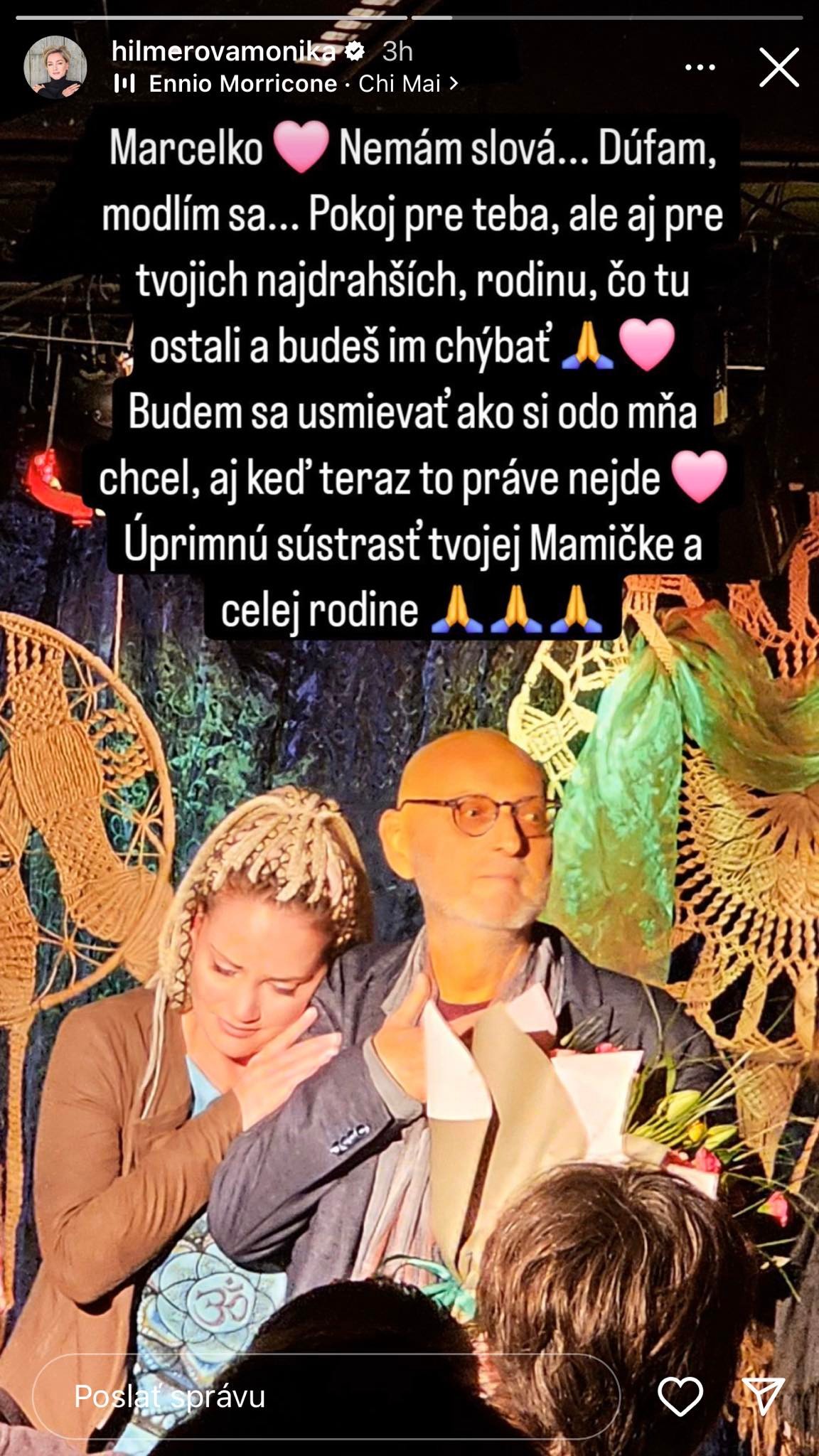 Herečka Monika Hilmerová sa lúči s Marcelom Nemcom.