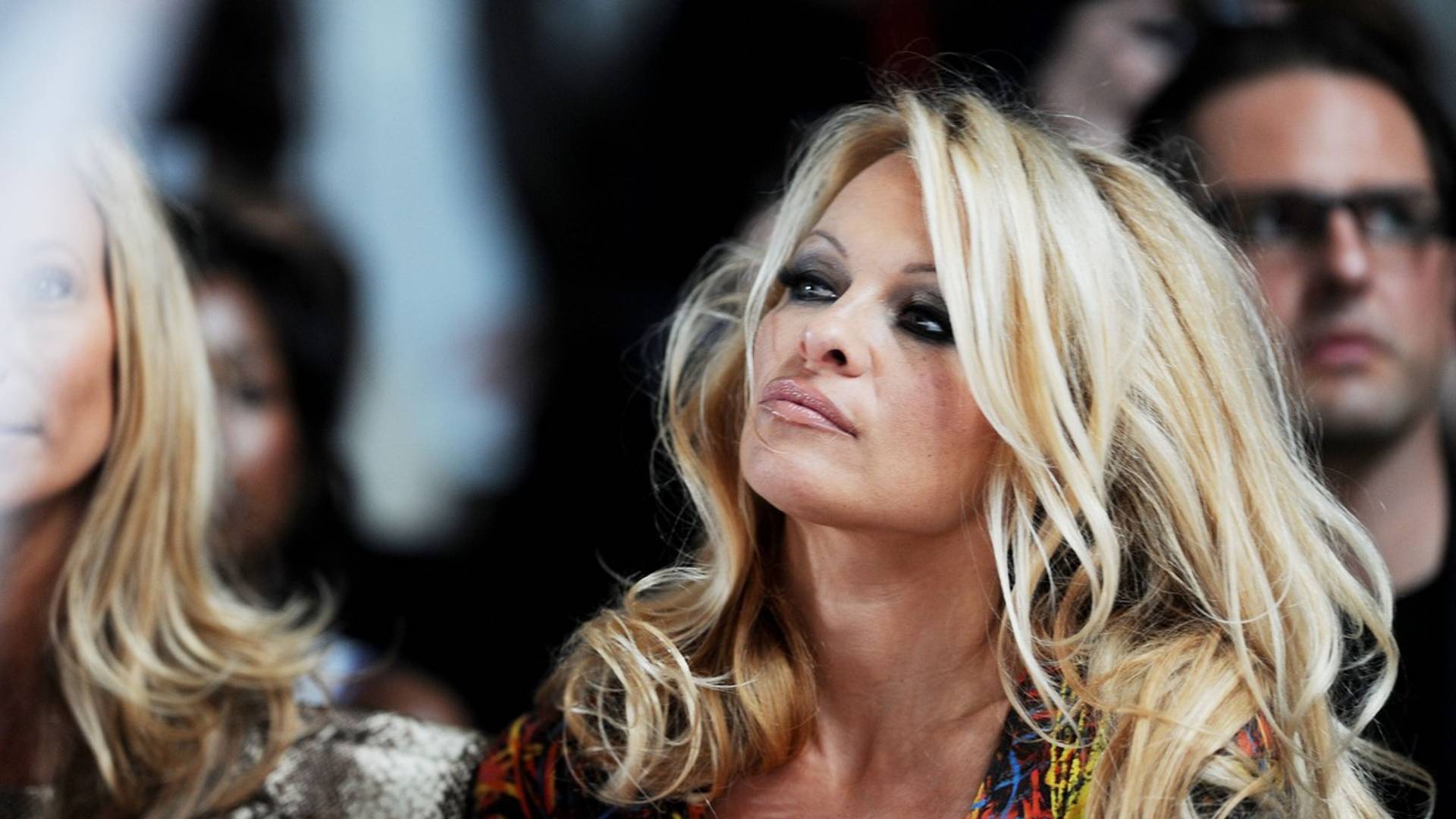 Pamela Anderson je prestala da se šminka i izgleda duplo bolje