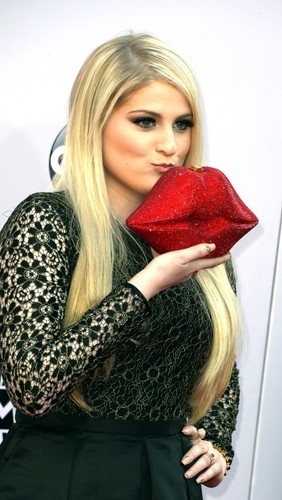 Najseksowniejsze gwiazdy AMA 2014: Meghan Trainor