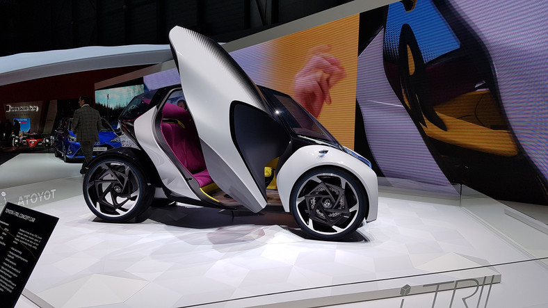 Toyota Concept i-TRIL