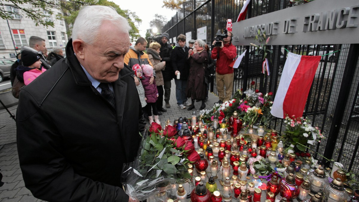 - Dobry terrorysta to martwy terrorysta. Kilka lat temu zostałem za te słowa wściekle zaatakowany. Wyszło na moje, ale nie mam satysfakcji. Po prostu wiem, że głównym wrogiem naszej cywilizacji jest dżihad, wojujący islam - przekonuje szef SLD Leszek Miller. Rozmowa ukazała się na łamach "Plus minus", weekendowego dodatku do "Rzeczpospolitej".