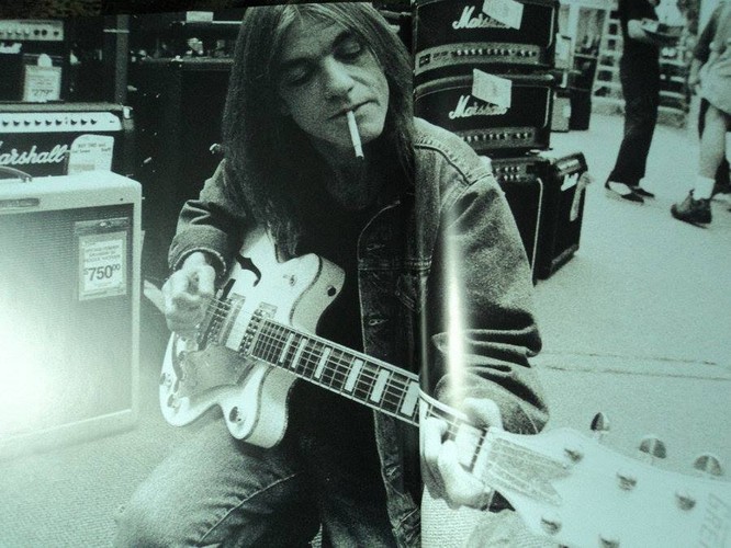 Malcolm Young nie wróci na scenę