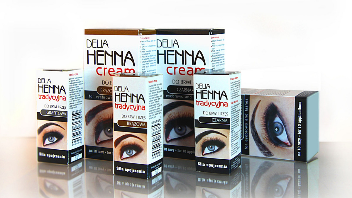 Delia Cosmetics przedstawia Henną do brwi i rzęs w kremie. Wyraziste, ciemne podkreślenie oczu dodaje naszej twarzy urody i charakteru. Henna to doskonałe rozwiązanie dla wszystkich kobiet, które chcą cieszyć się mocną oprawą oczu nawet bez makijażu. Kremowa konsystencja i praktyczny aplikator powodują, że nałożenie henny jest niezwykle proste i błyskawiczne. Kosmetyk jest dostępny w trzech odcieniach, które można dobrać do karnacji i cieszyć się naturalnym rezultatem.