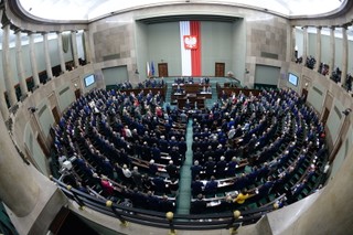 Sejm przyjął nowelizację ustawy o służbie cywilnej