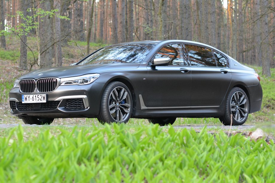 BMW M760Li xDrive