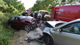 Durva baleset Somogyvár és Vityapuszta között: sok a sérült – fotók