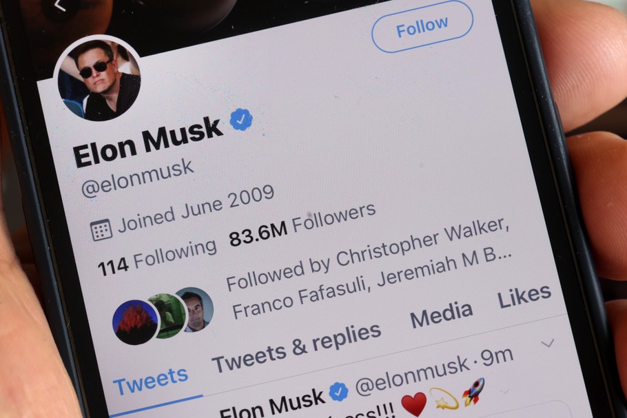 Musk dopiął swego – przejmuje Twittera za 44 miliardy. Wartość transakcji pokryje z kapitału własnego i kredytów udzielonych przez Morgan Stanley