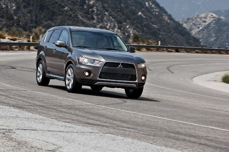 Mitsubishi Outlander - Kolejna generacja trafiła do salonów