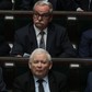 12.05.2022 Warszawa, ulica Wiejska. Sejm. Drugi dzień 54. posiedzenia Sejmu IX kadencji. Prezes PiS Jarosław Kaczyński, minister obrony narodowej Mariusz Błaszczak i wicemarszałek Sejmu Ryszard Terlecki.