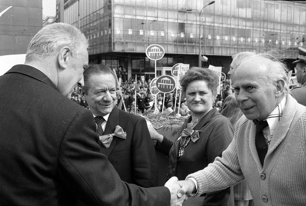 Pochód 1 majowy w Warszawie