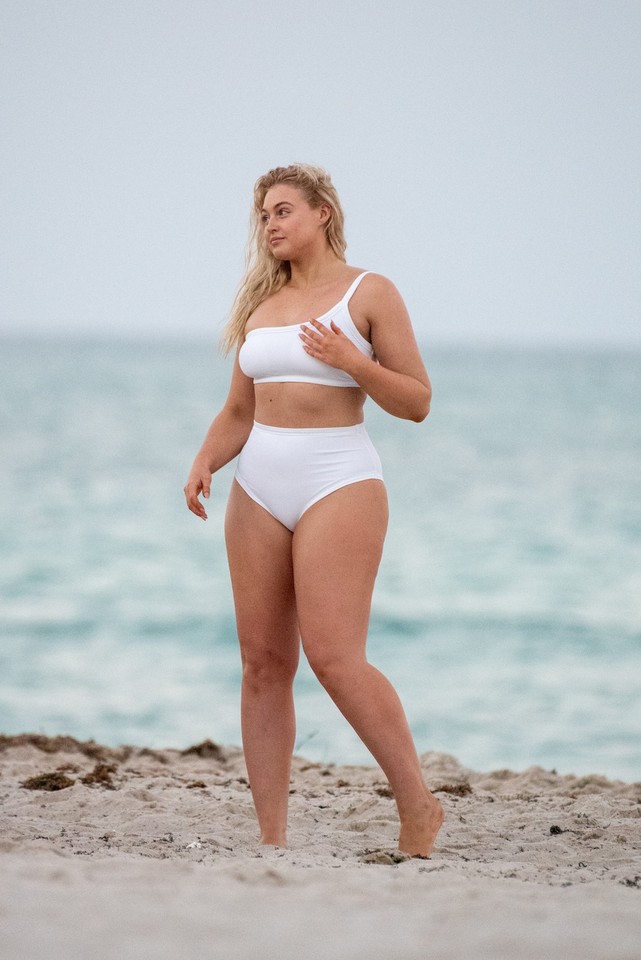 Iskra Lawrence