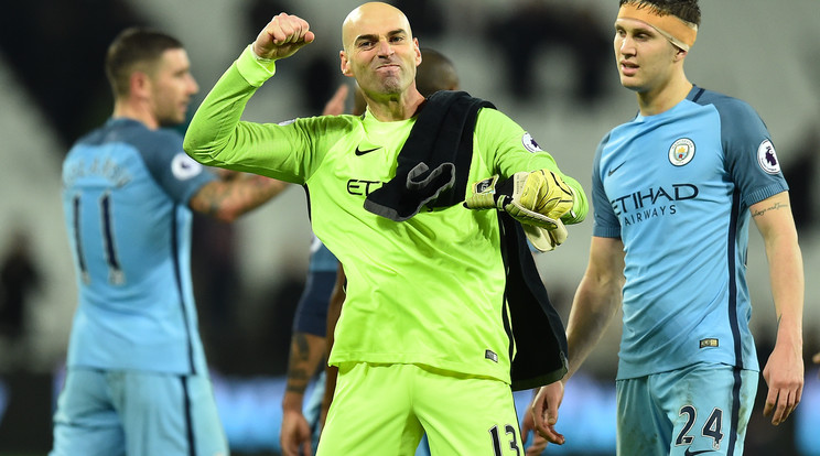 Willy Caballero, a Manchester City kapusa éveken át szorított a kislánya felépüléséért /Fotó: AFP