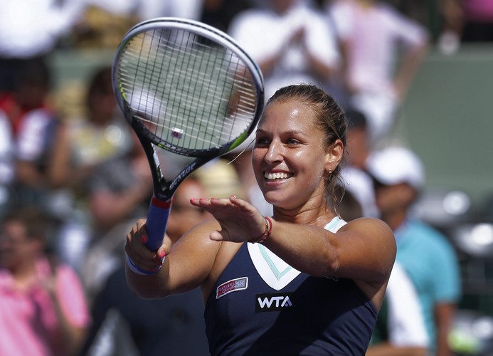 Seksowna Słowaczka znów ograła Agnieszkę Radwańską