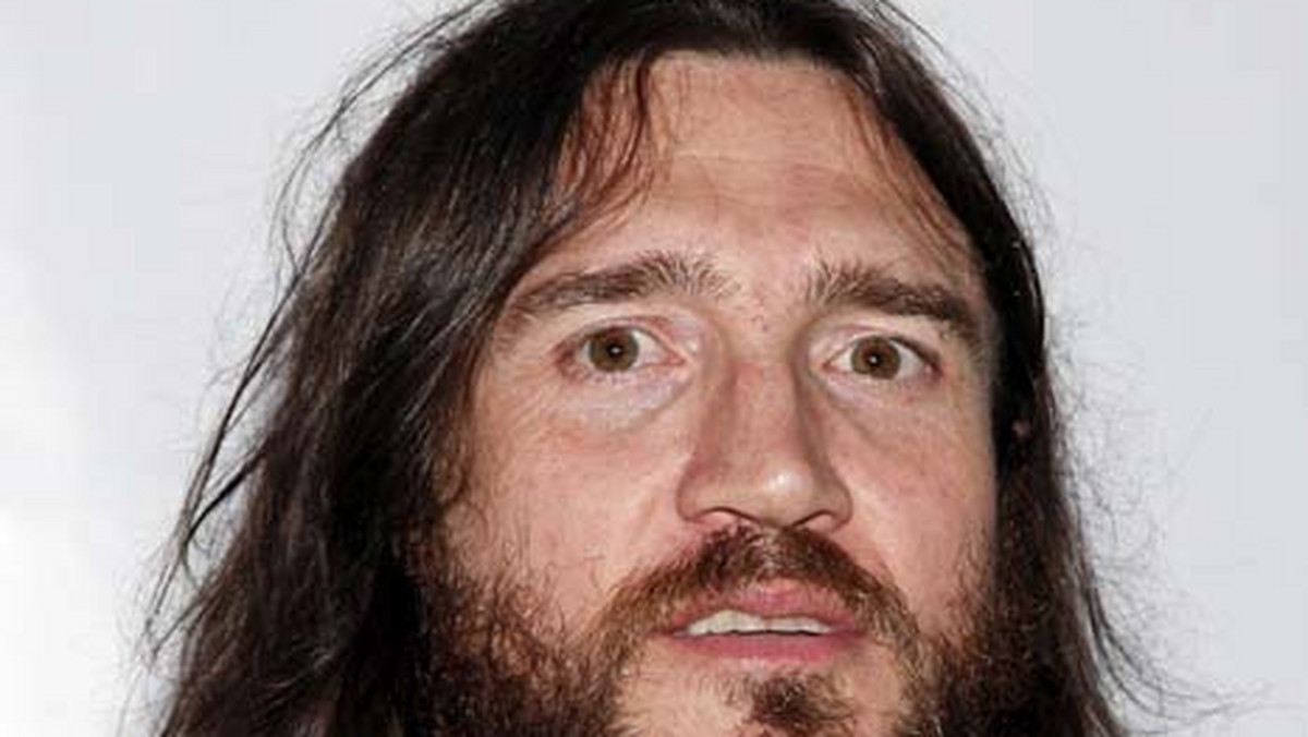 John Frusciante opublikował pierwszy utwór z płyty "PBX Funicular Intaglio Zone".