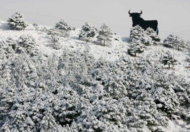 SPAIN-WEATHER-SNOW