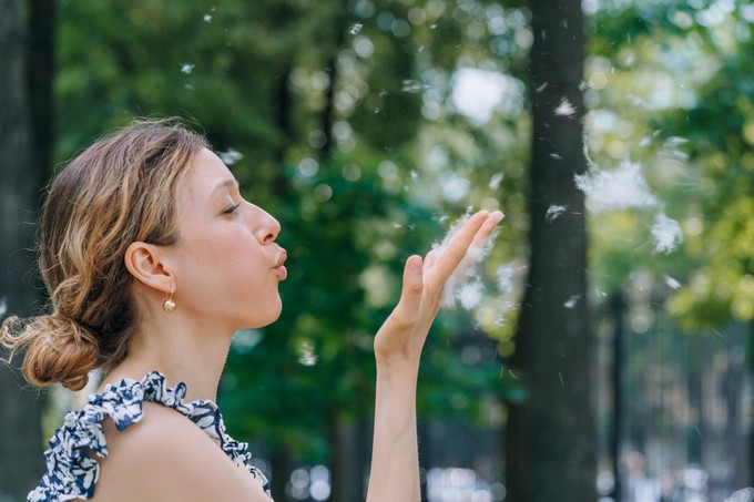 Okozhat-e allergiát a levegőben keringő nyárfaszösz?