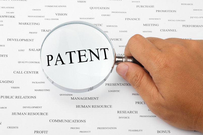Prezydent Andrzej Duda podpisał nowelizację prawa własności przemysłowej, której efektem ma być m.in. usprawnienie postępowania przed Urzędem Patentowym - poinformowała w środę Kancelaria Prezydenta RP.