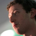 Facebook nie żałuje pieniędzy na przejęcia. Jakie triki negocjacyjne stosuje Mark Zuckerberg?

