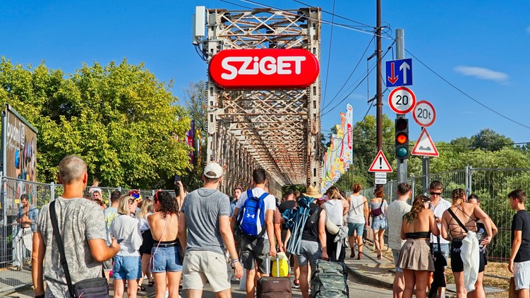 sziget fesztival országos mentőszolgálat