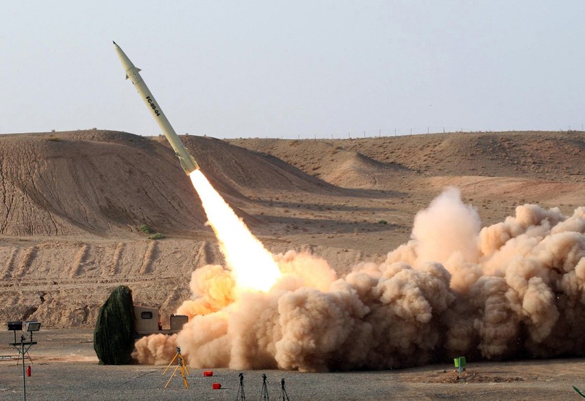 Iranska balistička raketa Fateh-110