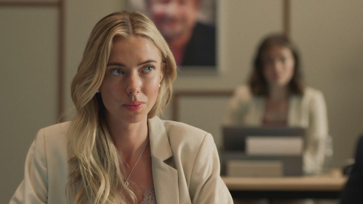 "The Beach Hotel", sezon 3.