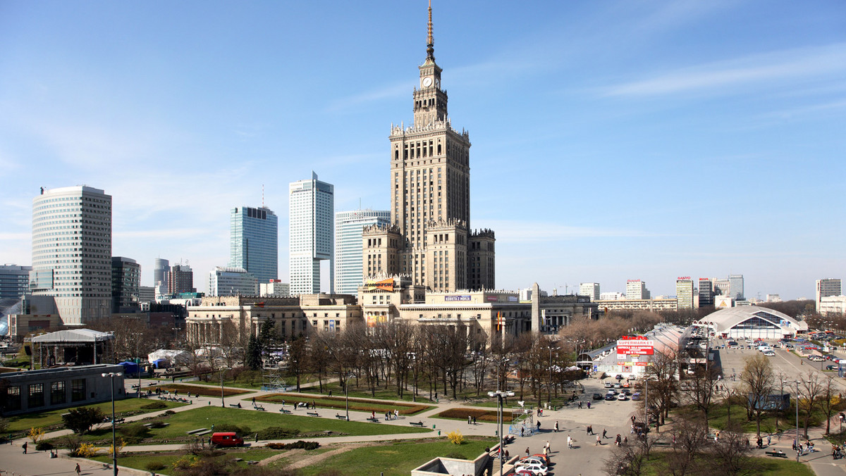 Utworzenie ośrodka wsparcia dla osób niepełnosprawnych na Ursynowie – to projekt, który uzyskał największe poparcie w ramach budżetu partycypacyjnego w Warszawie. Władze stolicy właśnie ogłosiły wyniki głosowania. Wzięło w nim udział blisko 167 tysięcy mieszkańców miasta. Wybrane przez nich projekty będą realizowane w przyszłym roku.