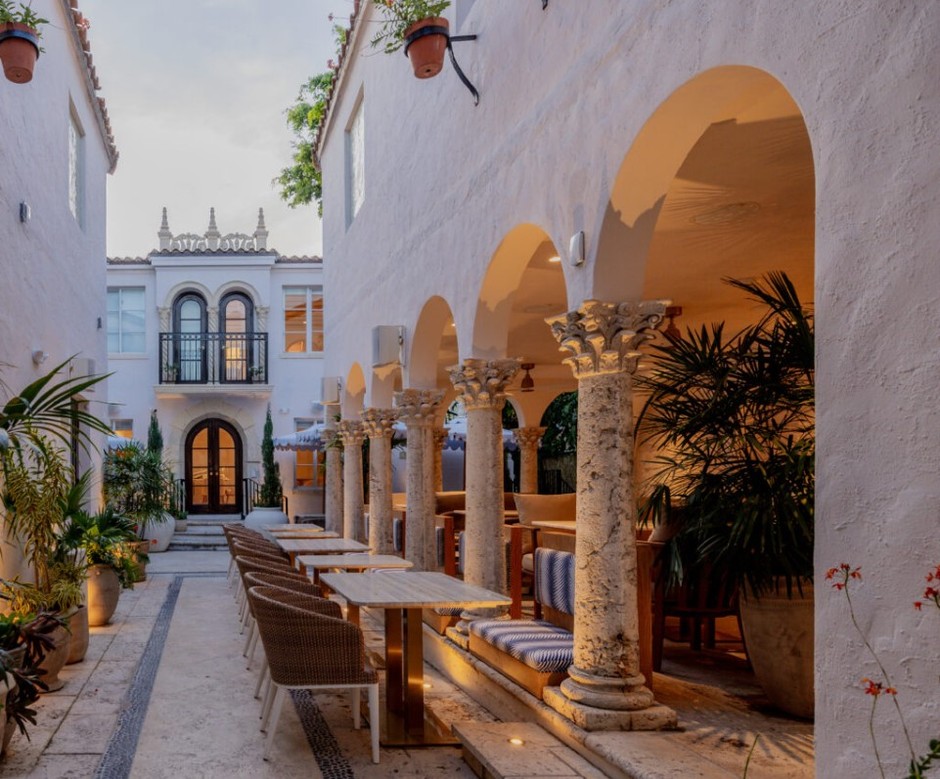 Novi hotel u Majamiju "Donatella Boutique", nadomak Versace vile!