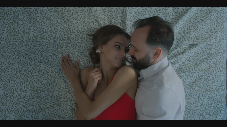 SAUČESNICI - kadar iz filma, Nevena Nerandžiċ i Radovan Vujoviċ