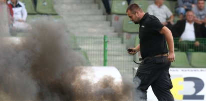 Policja zamknęła kibiców na stadionie. GKS przeprasza