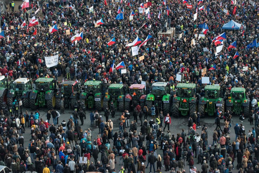 Demonstracja w Pradze. Na ulice wyszło 300 tys. Czechów!