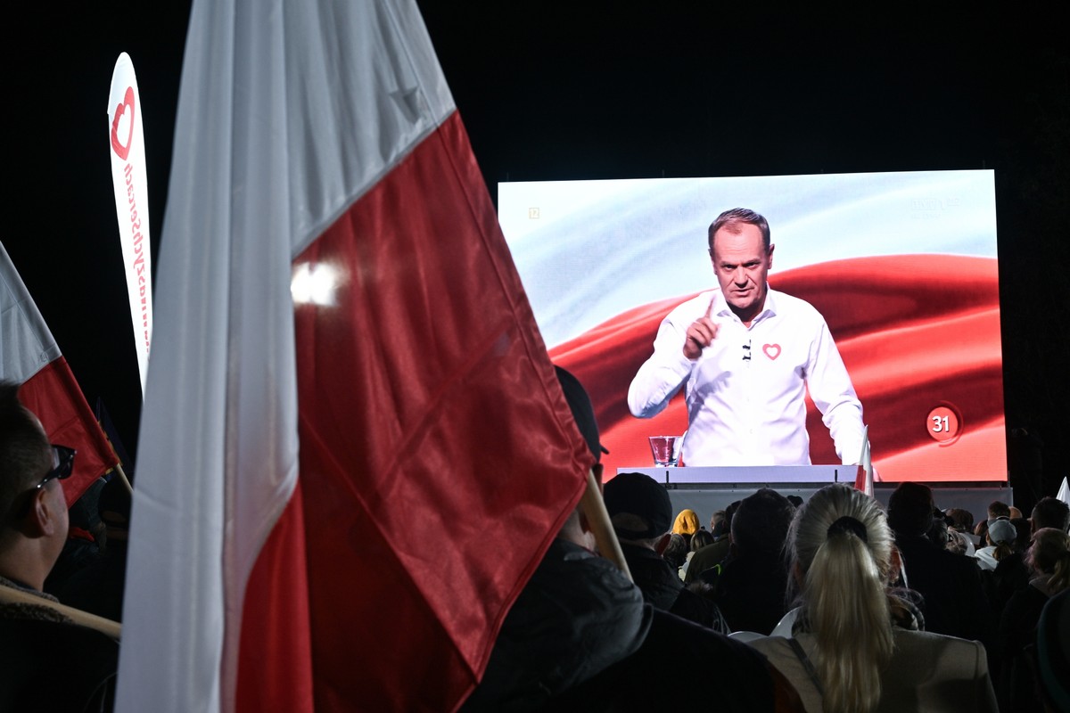 Donald Tusk na "Debacie wyborczej 2023" Telewizji Polskiej