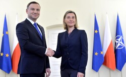 Prezydent Duda rozmawiał z Mogherini o polityce bezpieczeństwa. "Polska jest bardzo silnym członkiem rodziny UE"