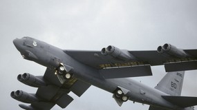 Nuklearne bombowce B–52 nad Morzem Bałtyckim. USA grają na nosie Rosji