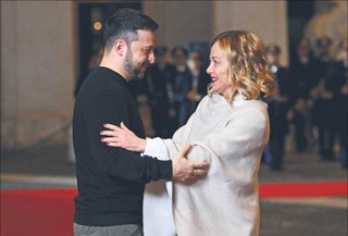 Gra o ukraińskie kontrakty na odbudowę