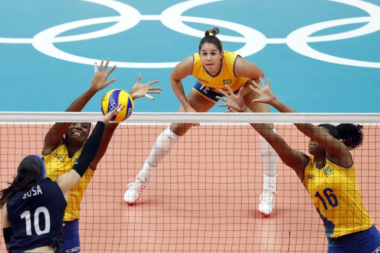 Brazylijskie siatkarki to dziewczyny na medal. Jest na kim oko zawiesić