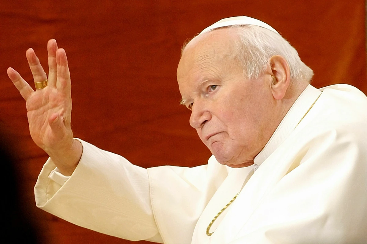 Jan Paweł II przed śmiercią miał jedną prośbę. Spełnił ją polski ksiądz